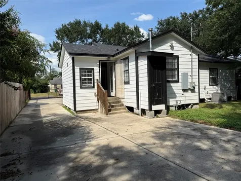 4522 Dewberry Street Houston TX 77021