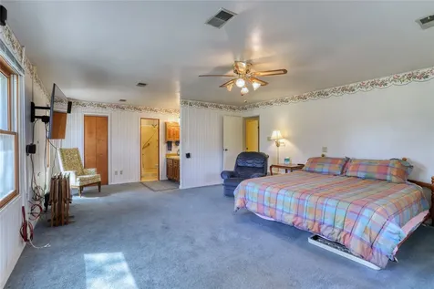 11234 Champion Wood Drive Tomball TX 77375