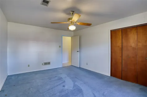 11234 Champion Wood Drive Tomball TX 77375