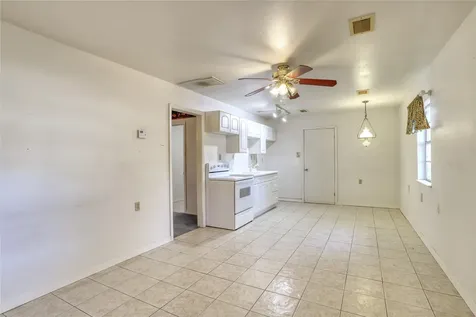 11234 Champion Wood Drive Tomball TX 77375