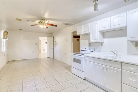 11234 Champion Wood Drive Tomball TX 77375