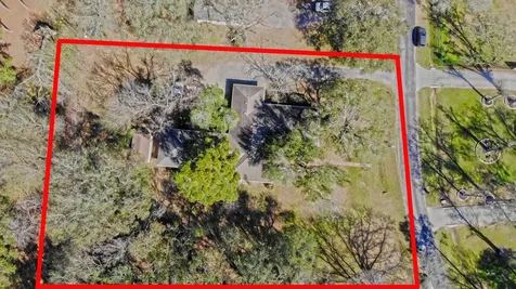 11234 Champion Wood Drive Tomball TX 77375