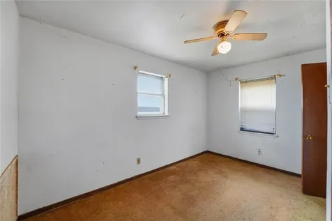 4002 W State Highway 71 La Grange TX 78945