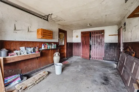 4002 W State Highway 71 La Grange TX 78945
