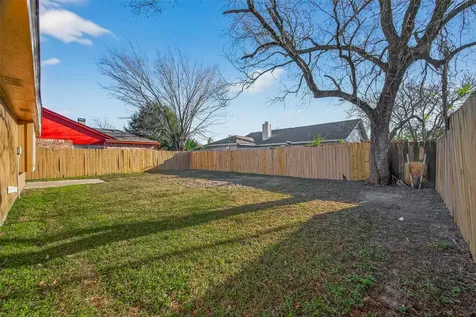 8746 Parkway Forest Drive Houston TX 77044