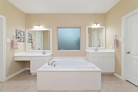 19630 Nara Vista Drive Tomball TX 77377