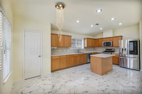 3018 Park Springs Lane Sugar Land TX 77479
