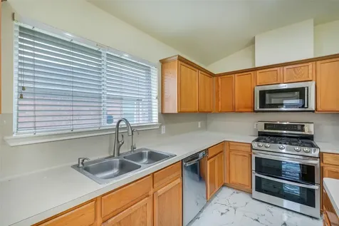 3018 Park Springs Lane Sugar Land TX 77479