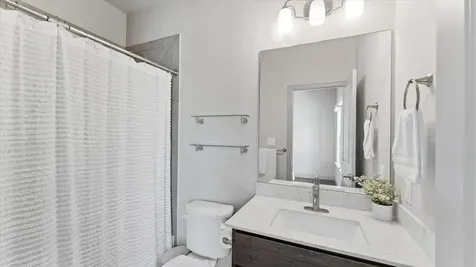 19 Gracenote Place Tomball TX 77375