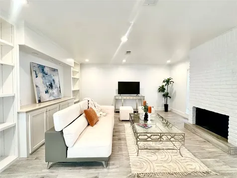 5421 Judalon Lane Houston TX 77056