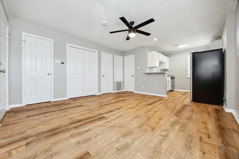 802 Stanford Street 07 Houston TX 77019