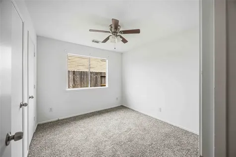8426 Bay Run Avenue Baytown TX 77521