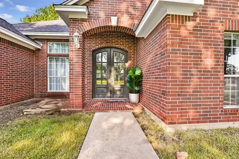 20007 Wig Wam Lane Crosby TX 77532
