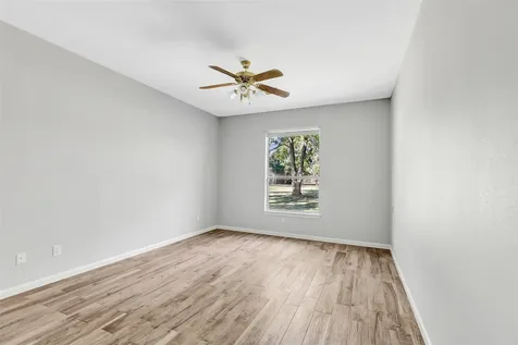 20007 Wig Wam Lane Crosby TX 77532