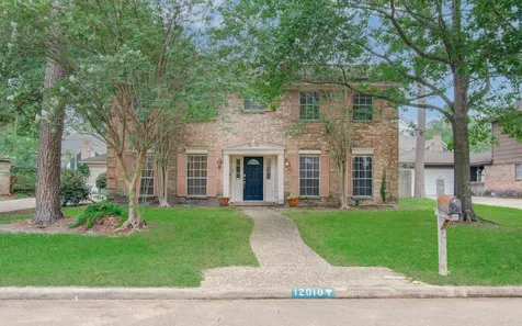 12010 Fawnview Drive Houston TX 77070