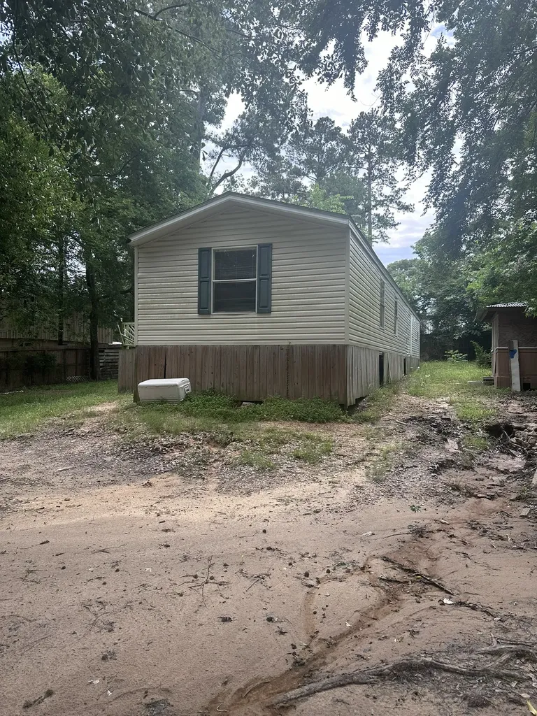 20183 Lakeway Lane Montgomery TX 77356