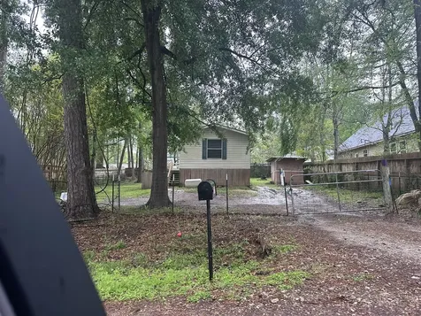 20183 Lakeway Lane Montgomery TX 77356