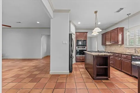 4215 Dover Avenue Santa Fe TX 77510