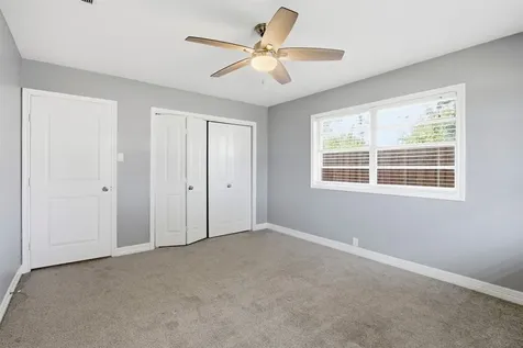 1205 Marine Drive Galveston TX 77550