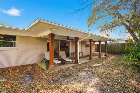 1205 Marine Drive Galveston TX 77550