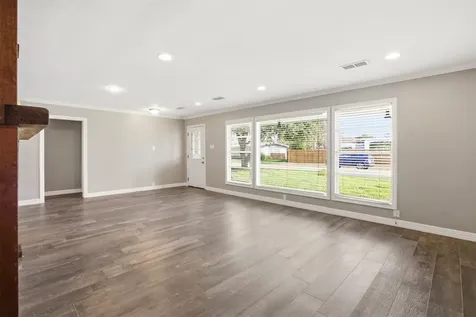 1205 Marine Drive Galveston TX 77550