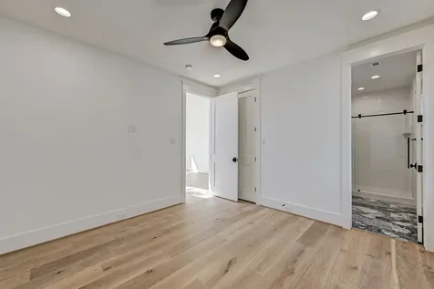 1520 Nicholson Street Houston TX 77008