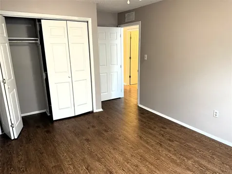 62 Evanston Street 2/5 Houston TX 77015
