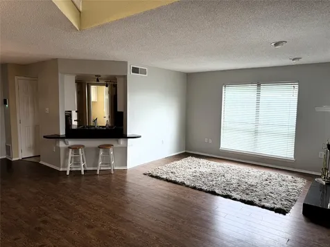 62 Evanston Street 2/5 Houston TX 77015