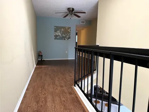 62 Evanston Street 2/5 Houston TX 77015