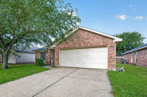 7919 Pelican Lane Baytown TX 77523