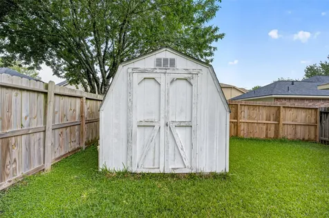 7919 Pelican Lane Baytown TX 77523