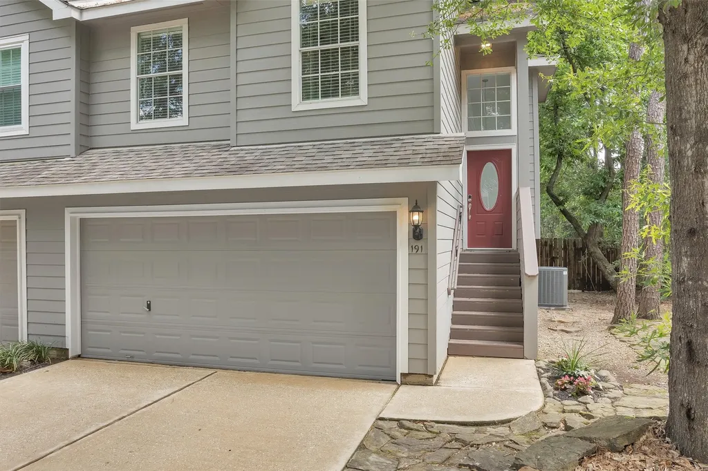 191 Blushwood Place The Woodlands TX 77382