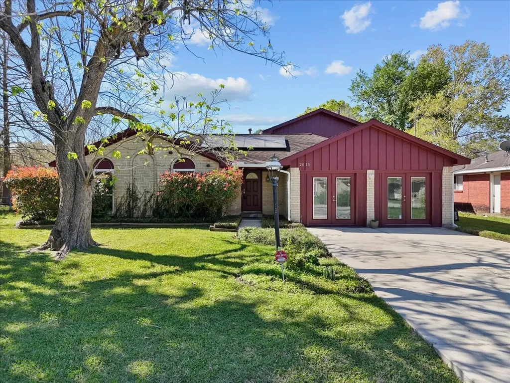 2015 Sierra Street Kemah TX 77565