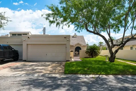 102 Sugar Creek Drive Rockport TX 78382