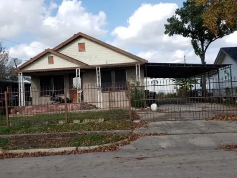 6633 Avenue N Houston TX 77011