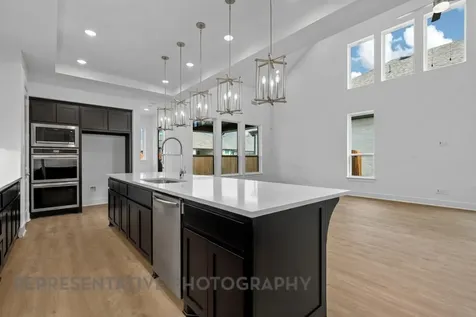 12023 Lake View Boulevard Mont Belvieu TX 77523