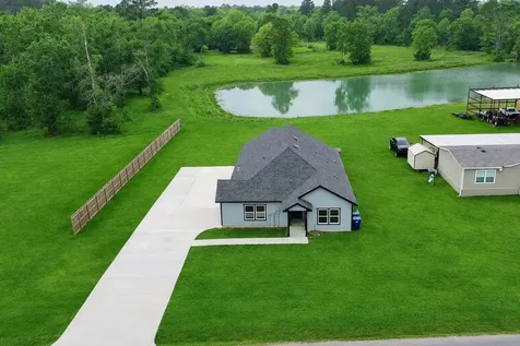 131 S Tyler Road Goodrich TX 77335