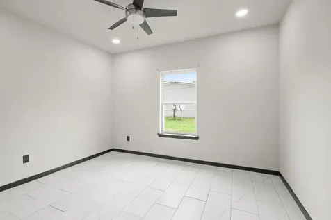131 S Tyler Road Goodrich TX 77335