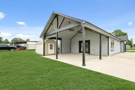 131 S Tyler Road Goodrich TX 77335