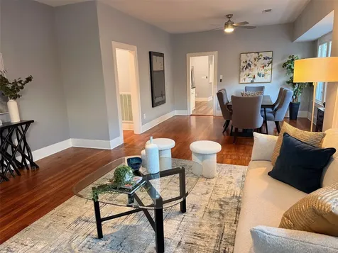 537 Columbia Street Houston TX 77007