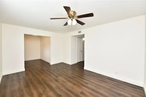 11002 Hammerly Boulevard 57 Houston TX 77043