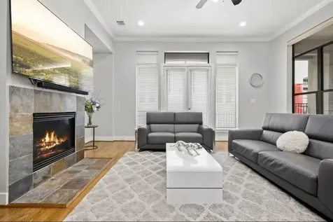 1205 Detering Street Houston TX 77007