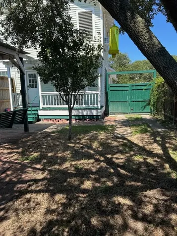 4523 Avenue Q Galveston TX 77551