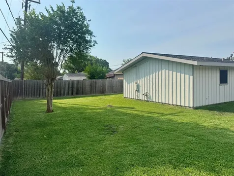 10315 Carlow Lane La Porte TX 77571