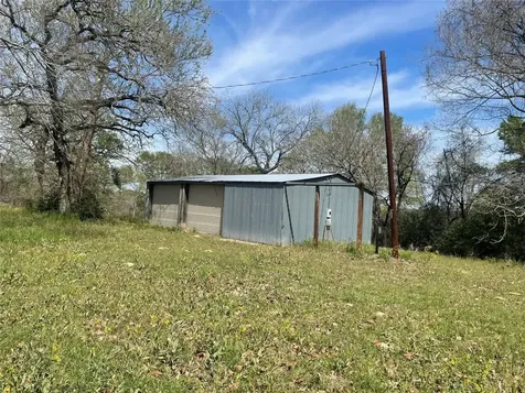 9877 County Road 112 Centerville TX 75833