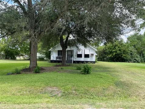 405 Woodrow Jackson Drive Navasota TX 77868