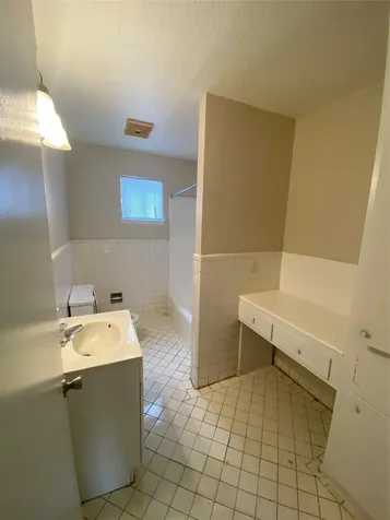 5610 Royal Palms Street 67 Houston TX 77021