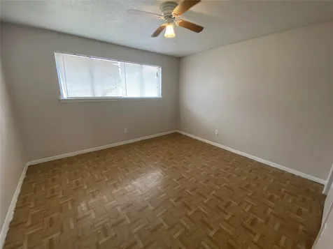 5610 Royal Palms Street 67 Houston TX 77021