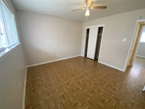 5610 Royal Palms Street 67 Houston TX 77021