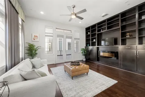 411 T C Jester Boulevard Houston TX 77007